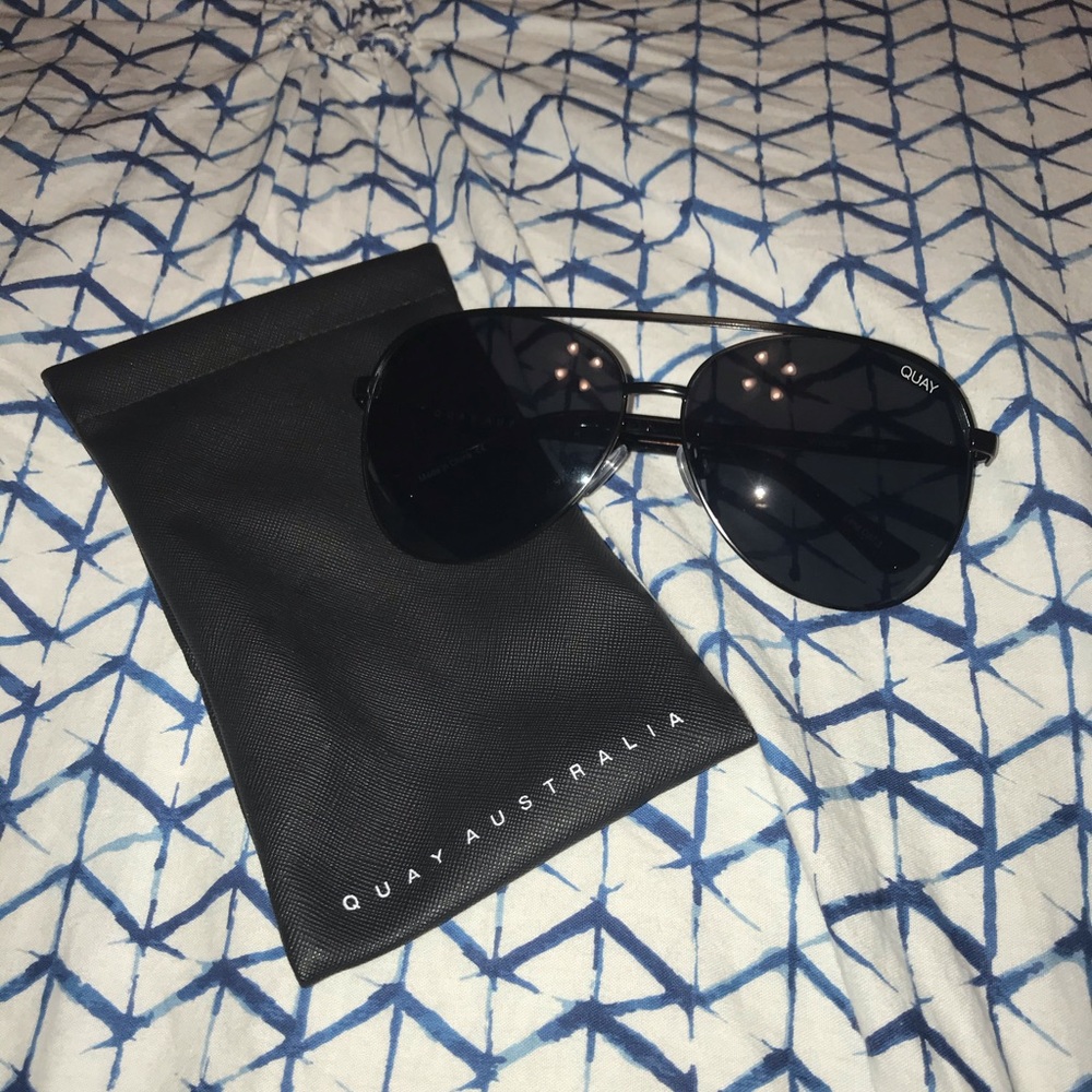 Quay Australia Vivienne Sunglasses